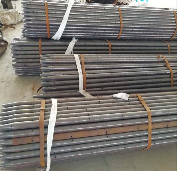 注漿鋼花管.jpg 注漿鋼花管.jpg